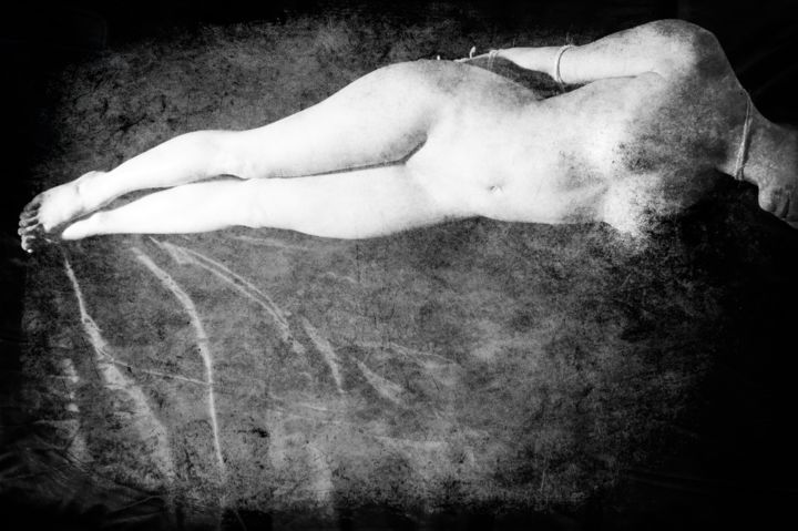 「nude」というタイトルの写真撮影 Angeliki Alexiouによって, オリジナルのアートワーク