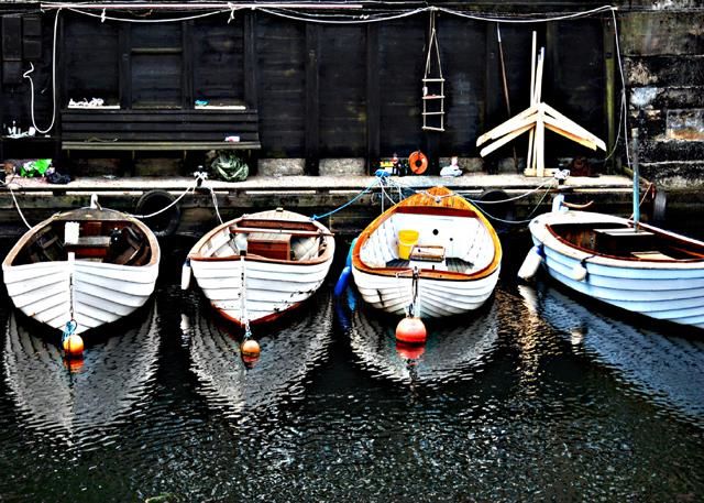 Photography titled "3.5 Boats" by Angelo Di Pietrantonio, Original Artwork