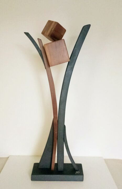 Скульптура под названием "Cubismo di noce" - Anna Beltrame A＋D Art, Подлинное произведение искусства, Дерево