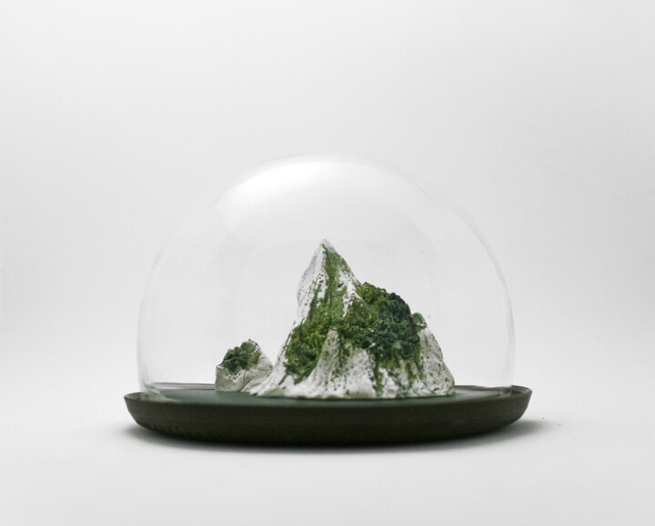 Скульптура под названием "Solitude Island" - Anna Magdalena Wojcik, Подлинное произведение искусства, Глина
