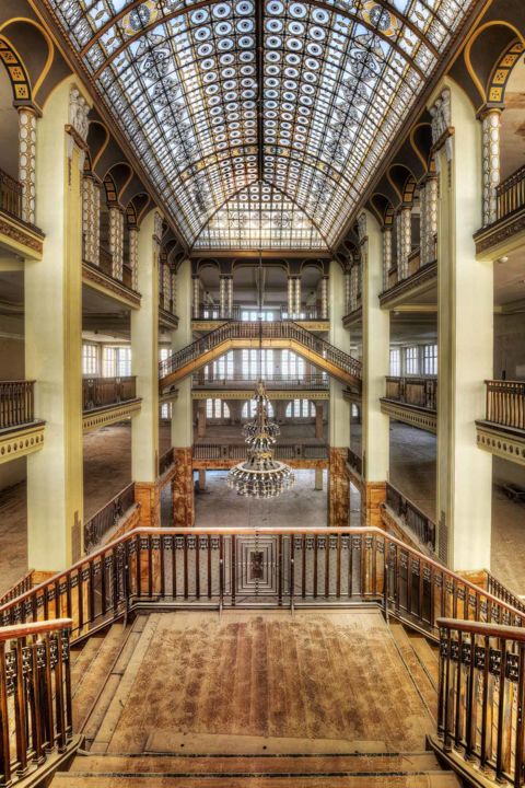 Fotografie mit dem Titel "Grand Budapest Hote…" von Anna & Roman Küffner, Original-Kunstwerk, Digitale Fotografie