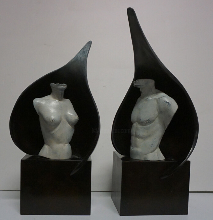 Rzeźba zatytułowany „kropla” autorstwa Anna Wątróbska, Oryginalna praca, Brąz