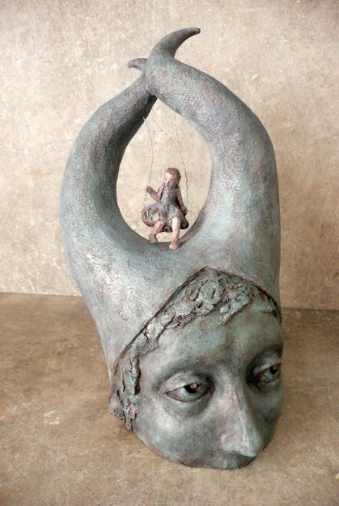 Sculpture titled "Rêver les yeux gran…" by Anne Daucourt, Original Artwork, Terra cotta