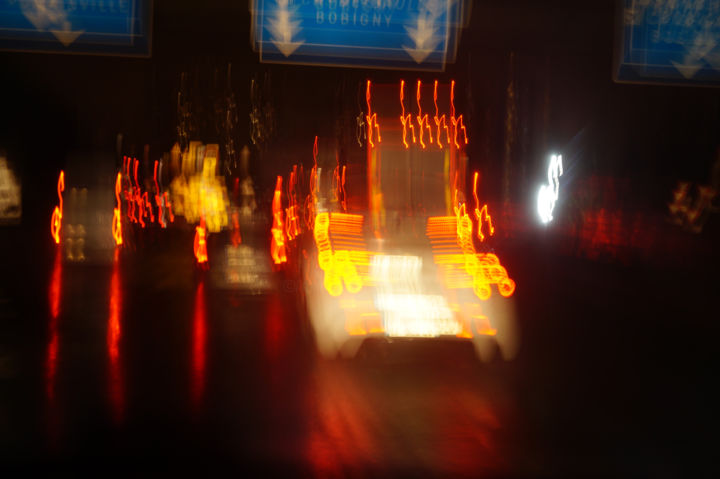 Photographie intitulée "NuitPluie93" par Anne Guillemain, Œuvre d'art originale,