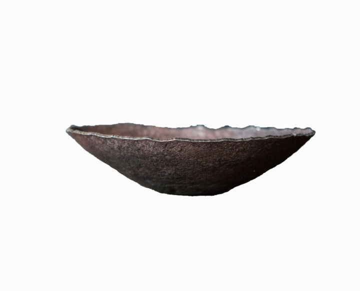 雕塑 标题为“Bowl, old iron” 由Annelied Van Dijk, 原创艺术品, 金属