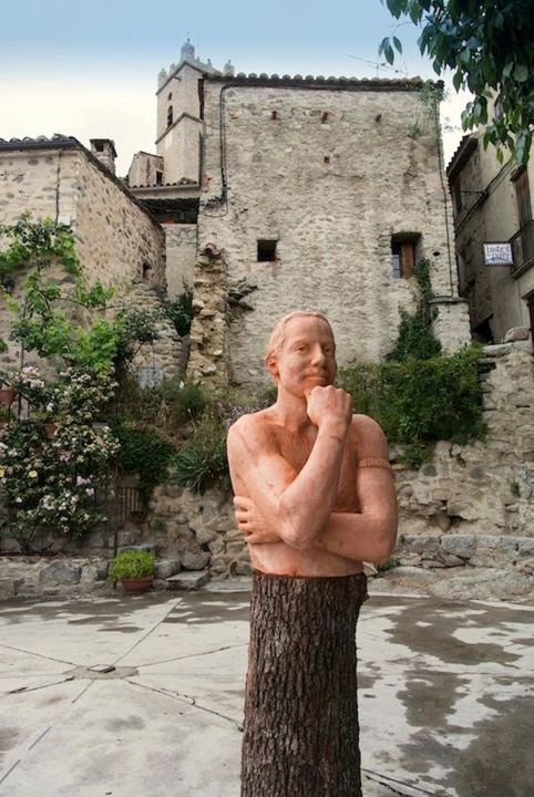 Sculpture intitulée "L'homme des bois" par Annelies Adriaensen, Œuvre d'art originale, Bois