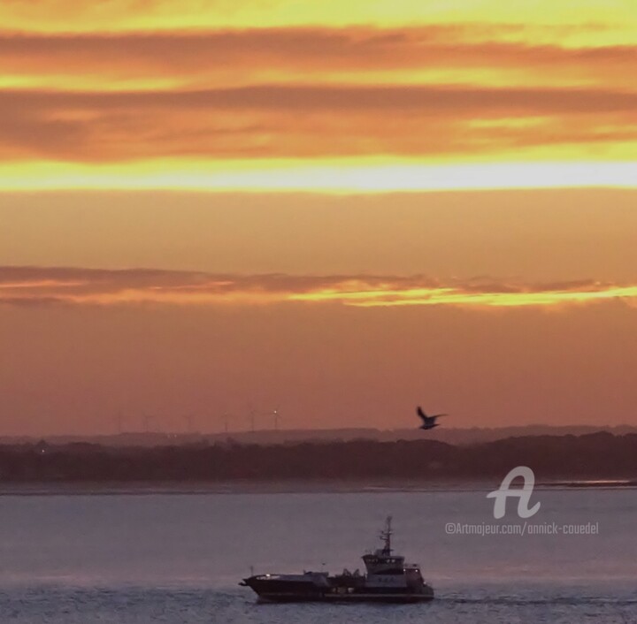 Φωτογραφία με τίτλο "RETOUR AU PORT A L'…" από Annick Couëdel, Αυθεντικά έργα τέχνης