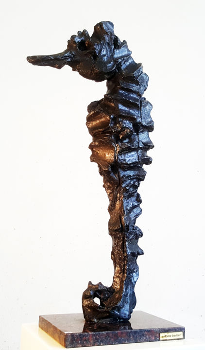 Скульптура под названием "" HIPPOCAMPUS "" - Antoine Berbari, Подлинное произведение искусства, Бронза