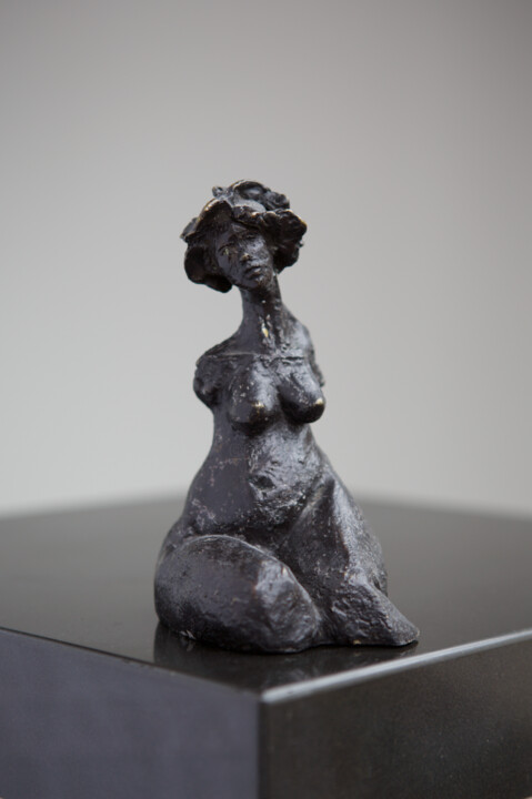 Sculpture intitulée "Head in the Clouds" par Antoinette Rozan, Œuvre d'art originale, Bronze