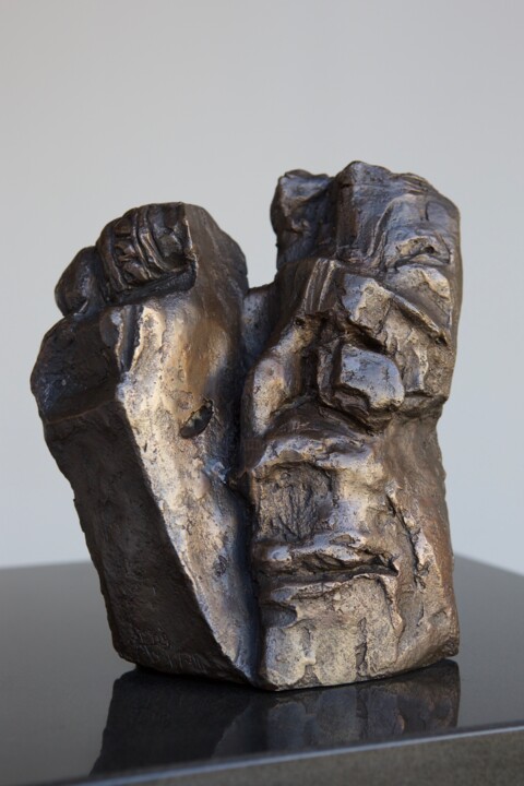 Sculpture titled "Comedia" by Antoinette Rozan, Original Artwork, Bronze