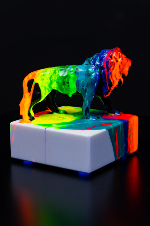 Rzeźba zatytułowany „Color Lion” autorstwa Antoni Dragan, Oryginalna praca, Kamień
