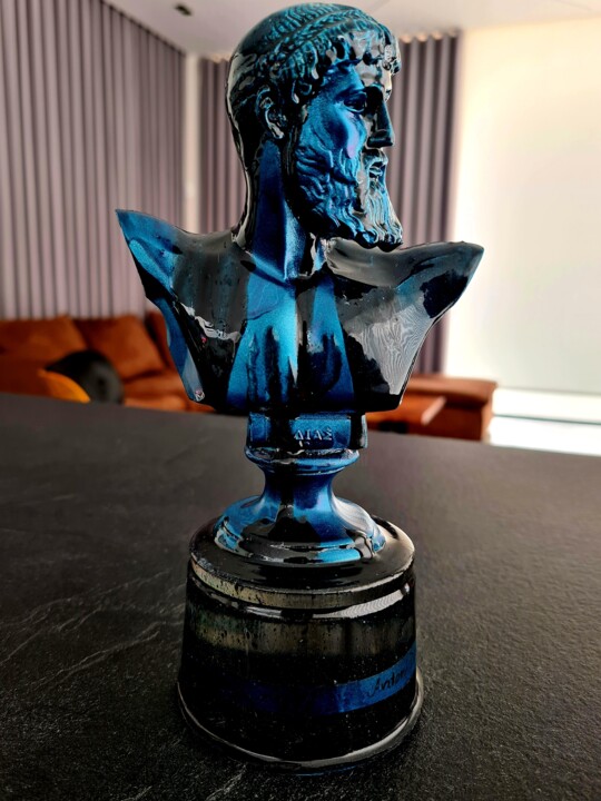 Sculpture titled "Zeus blue pearl" by Antoni Dragan, Original Artwork, Resin