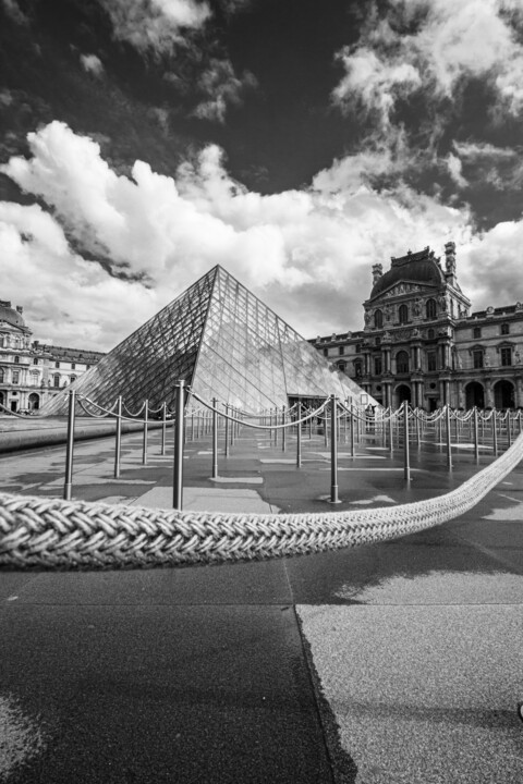 Фотография под названием "Pyramide All" - Antonin Borie, Подлинное произведение искусства, Цифровая фотография
