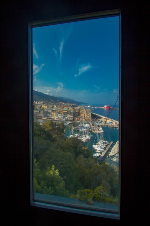 Fotografia intitolato "Bastia by the window" da Antonin Borie, Opera d'arte originale, Fotografia digitale