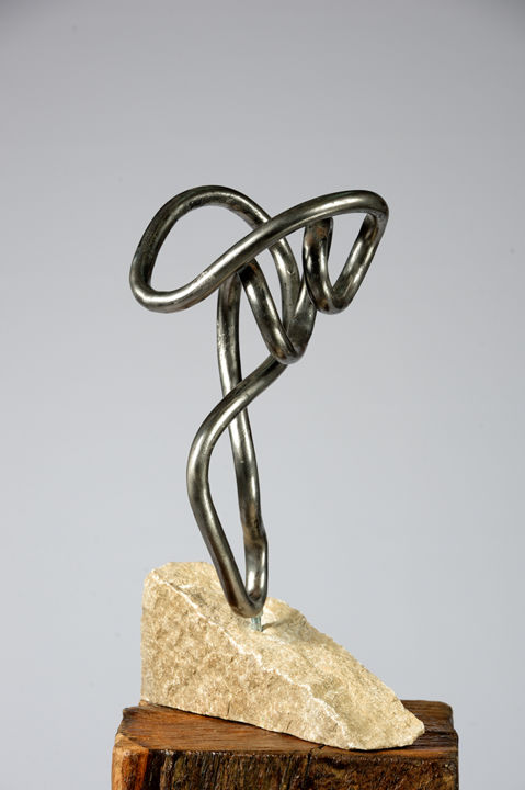 Sculptuur getiteld "Vibrations n°1" door Aoguste, Origineel Kunstwerk, Metalen