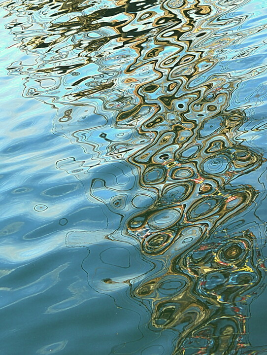 Photographie intitulée "reflet de bateau" par Aquartistiq, Œuvre d'art originale, Photographie numérique
