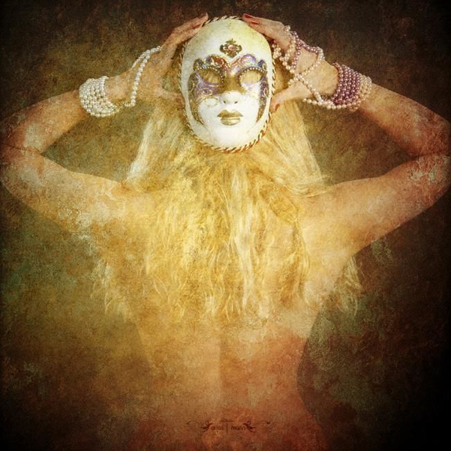 Photography titled "Máscara I" by Arias Y Marin, Original Artwork, Manipulated Photography