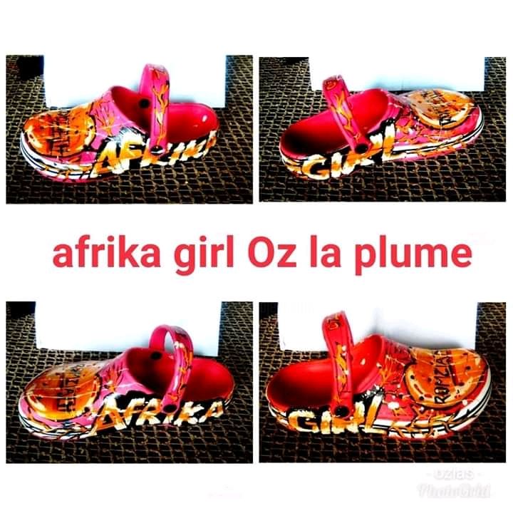 "Afrika girl" başlıklı Design Ozias Arikohan tarafından, Orijinal sanat, Giyim