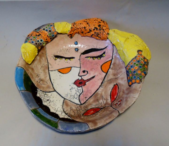 Design intitulée "Coupe ronde Femme o…" par Armelle Colombier, Œuvre d'art originale, Art de la table
