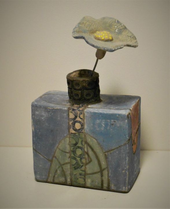 Diseño titulada "Vase raku nu bleu" por Armelle Colombier, Obra de arte original, Arte de mesa