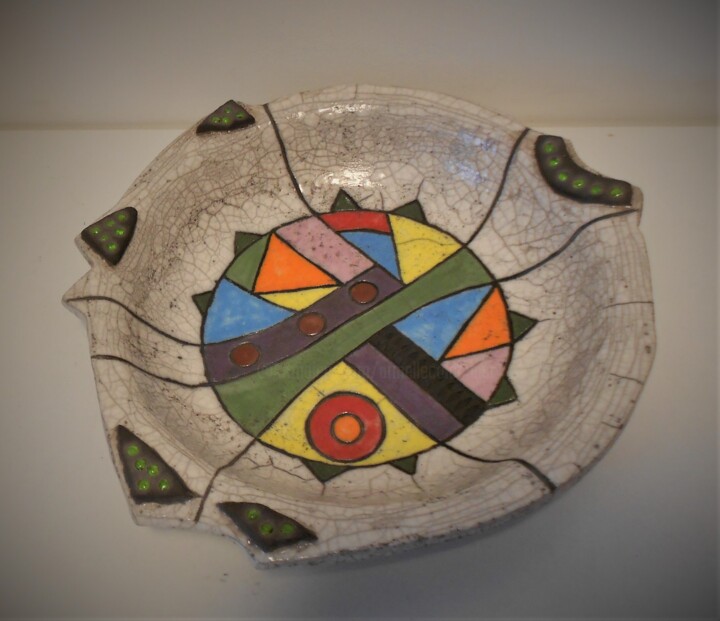 Design intitulée "coupe ronde graphiq…" par Armelle Colombier, Œuvre d'art originale, Art de la table
