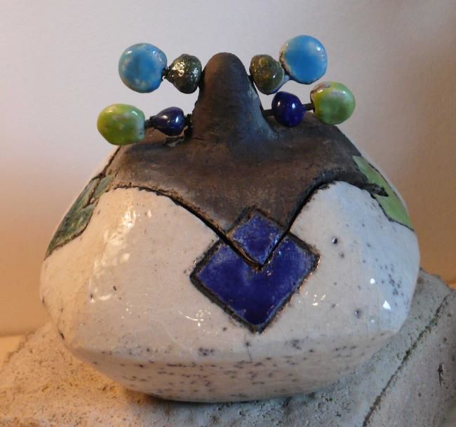 Design / Projektowanie użytkowe zatytułowany „boite perle bleue” autorstwa Armelle Colombier, Oryginalna praca, Ceramika