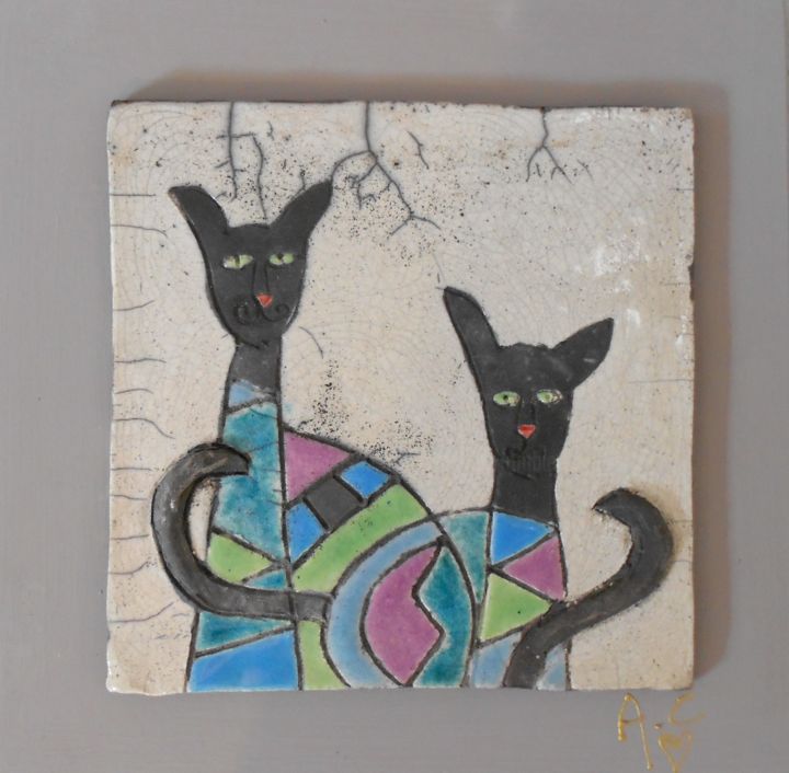 Sculpture intitulée "Les chats" par Armelle Colombier, Œuvre d'art originale, Céramique Monté sur Panneau de bois