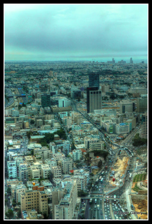 Photographie intitulée "Tel Aviv 1" par Aharon Zinger, Œuvre d'art originale,