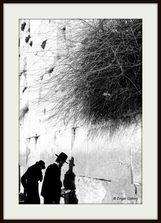 Fotografie getiteld "Mur des lamentation…" door Aharon Zinger, Origineel Kunstwerk