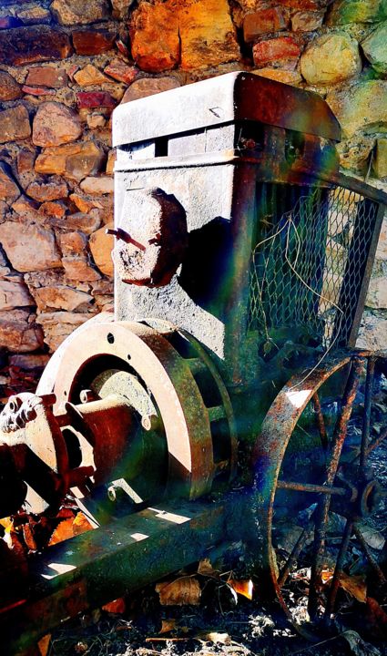 Photography titled "Pompe agricole" by Ludovic Cussigh, Original Art, Digital Photography