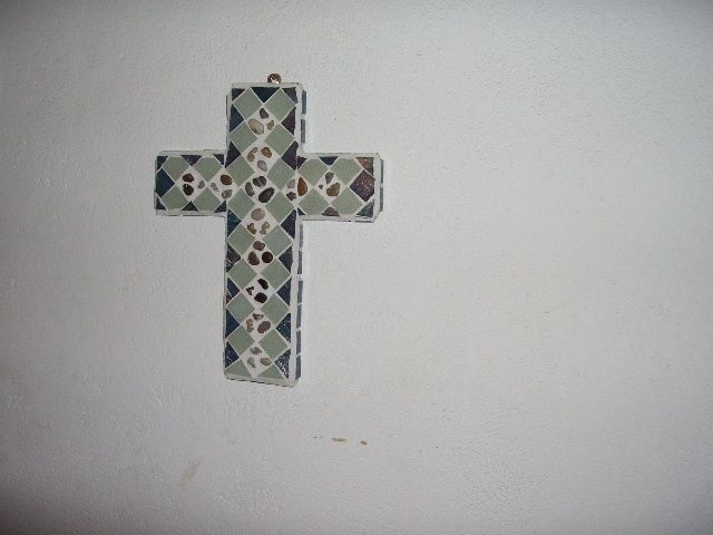 "Pebble Cross" başlıklı Heykel Arteangel tarafından, Orijinal sanat