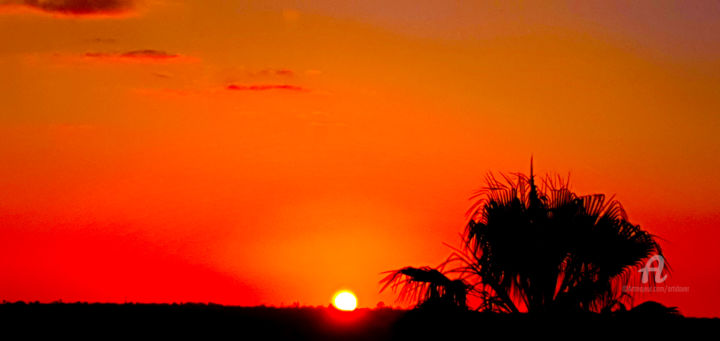 Fotografia zatytułowany „Beautiful Red SUNSE…” autorstwa Idaver / Idawer, Oryginalna praca, Fotografia cyfrowa