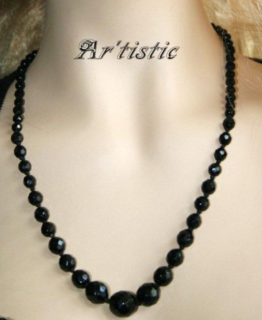 Artcraft titled "Collier en Agate no…" by Ar'Tistic, Original Artwork, Jewelry