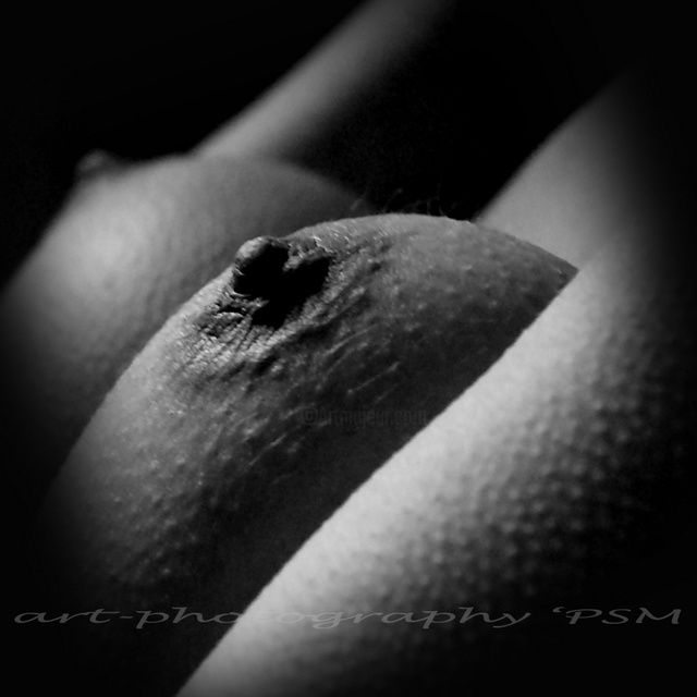 Photography titled "Nude2" by Art-Photography 'Psm', Original Artwork