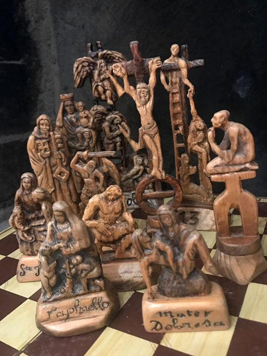 Sculpture intitulée "God's Chessboard" par Christian Comte, Œuvre d'art originale, Bois