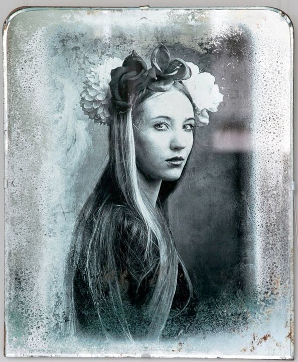Impressões e gravuras intitulada "Pannochka" por Art Studio Photoglass, Obras de arte originais, Água forte
