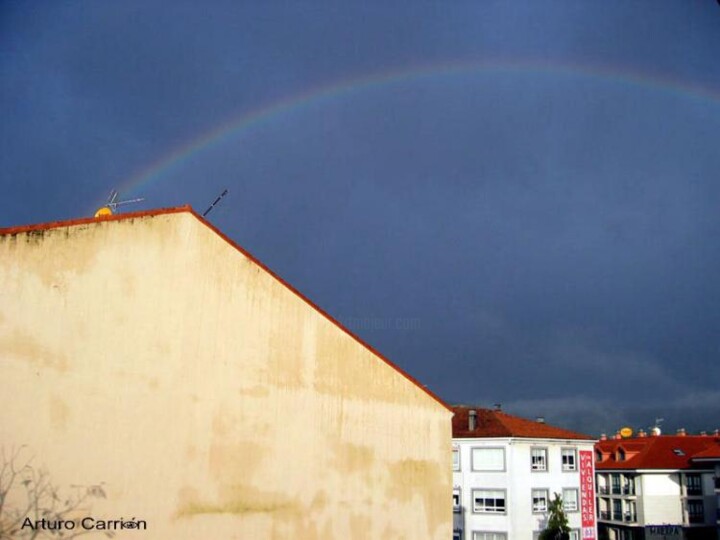 Photography titled "Buscador de tesoros" by Arturo Carrión, Original Artwork