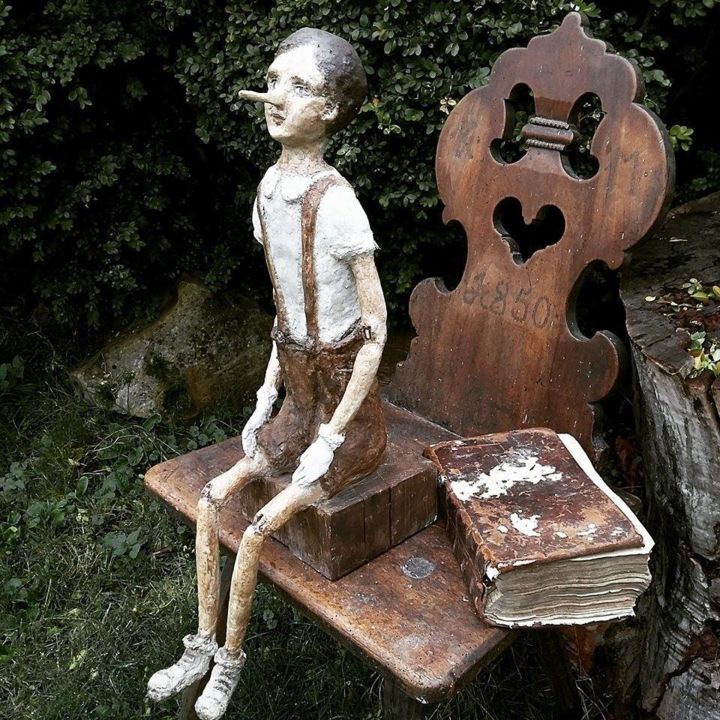 Sculpture titled "Pinocchio" by Atelier Terre Et Fibre, Original Artwork, Paper