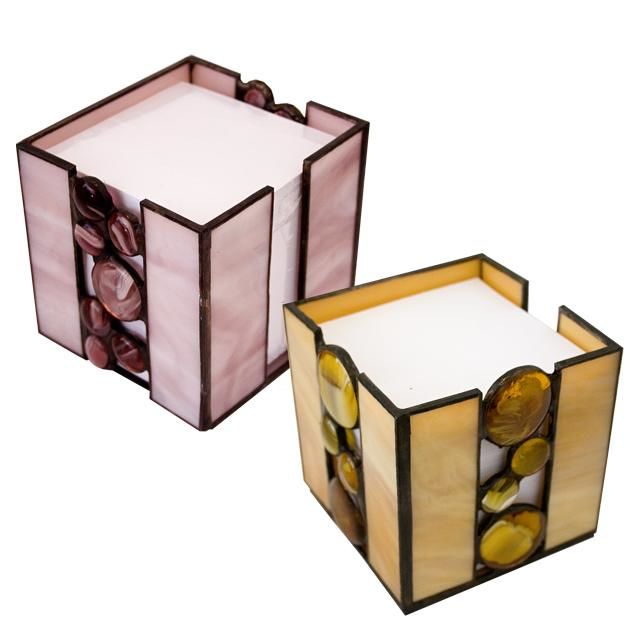 Design intitulée "les boites aux peti…" par Muriel-Atelier Hyalos, Œuvre d'art originale