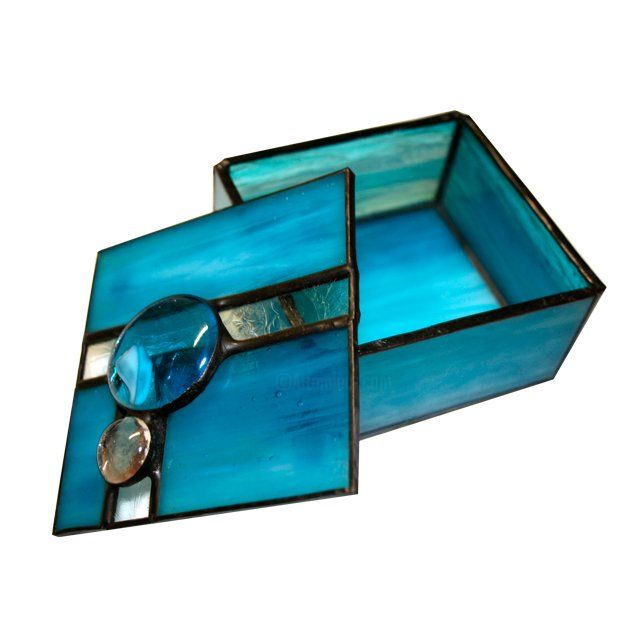 Design intitulée "boite a bonheur bleu" par Muriel-Atelier Hyalos, Œuvre d'art originale