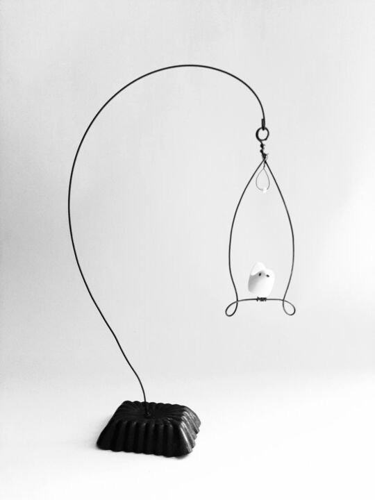 Sculpture intitulée "Balançoire en fil d…" par Au Fil D'Anne, Œuvre d'art originale, Fil de fer