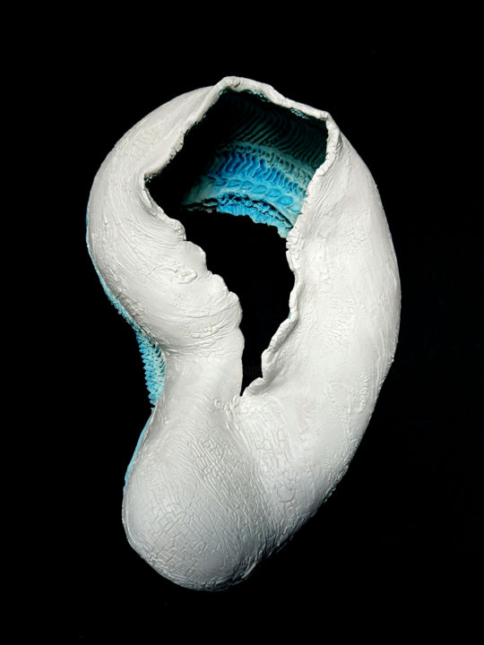 Sculpture titled "form" by Ban*S, Original Artwork, Ceramics