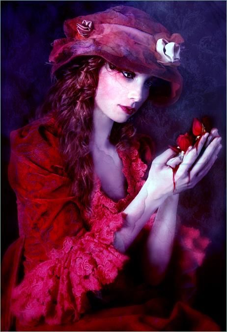 Цифровое искусство под названием "Rose Red" - Emerald De Leeuw, Подлинное произведение искусства