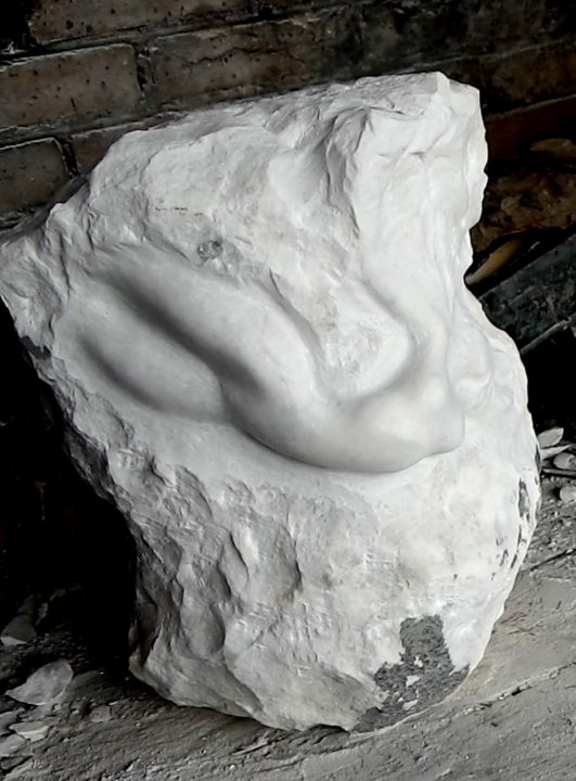 Sculpture titled "2018416155202stc.jpg" by Ivan Baro, Original Artwork, Stone