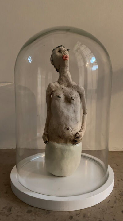 Skulptur mit dem Titel "Hips on fire" von Bart Van Den Steen, Original-Kunstwerk, Ton