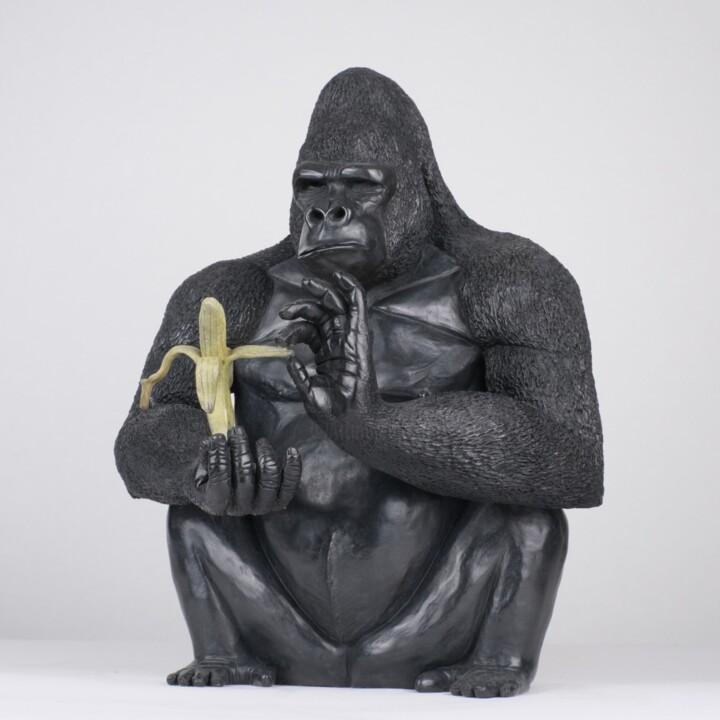 Scultura intitolato "Gorille dos argenté" da Bastien Bonhomme, Opera d'arte originale, Bronzo