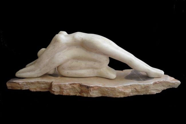 Skulptur mit dem Titel "Symbiosis" von Batia Mach Shepherd, Original-Kunstwerk, Stein