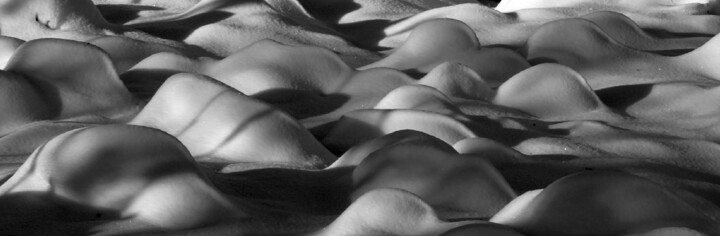 Photographie intitulée "Snow Cap Shadows" par Bavosi Photoart, Œuvre d'art originale, Photographie numérique