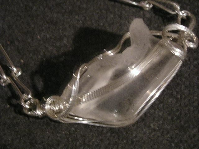 Sculpture intitulée "White Sea Glass Lips" par Angelica Fecteau, Œuvre d'art originale