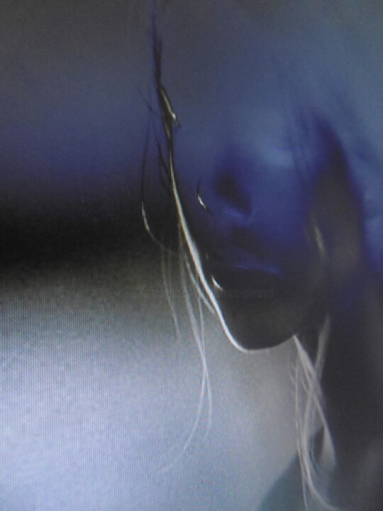 Фотография под названием "Fantôme - Ghost" - Béatrice Marie Penaud, Подлинное произведение искусства, Манипулированная фотог…